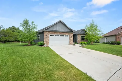 104 Larking Avenue Dekalb IL 60115