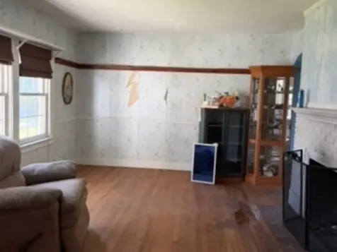 306 Elizabeth Street Calumet City IL 60409