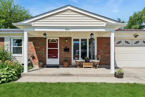 306 Hale Avenue Romeoville IL 60446