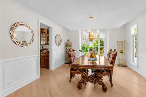 10 Clubside Court Burr Ridge IL 60527