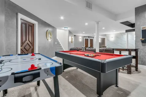 10 Clubside Court Burr Ridge IL 60527