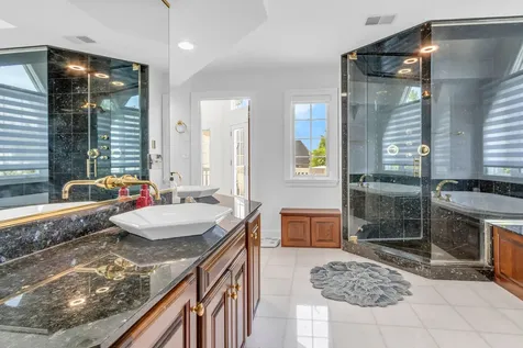 10 Clubside Court Burr Ridge IL 60527