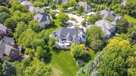 10 Clubside Court Burr Ridge IL 60527