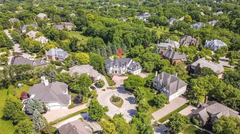 10 Clubside Court Burr Ridge IL 60527