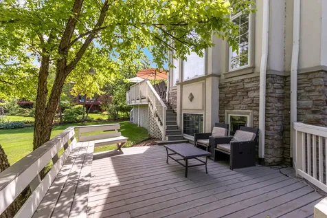 10 Clubside Court Burr Ridge IL 60527