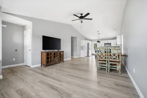 38 Winding Way Bloomington IL 61705