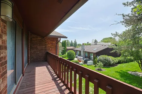 3101 Toulon Drive Northbrook IL 60062