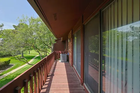 3101 Toulon Drive Northbrook IL 60062