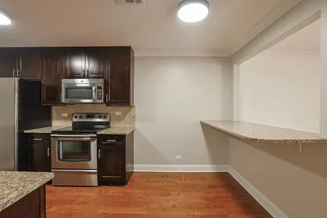 3101 Toulon Drive Northbrook IL 60062