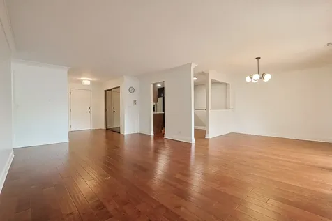 3101 Toulon Drive Northbrook IL 60062