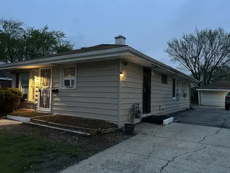 41 Circle Drive Dixmoor IL 60426