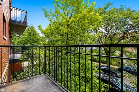 4755 North Kilbourn Avenue Chicago IL 60630