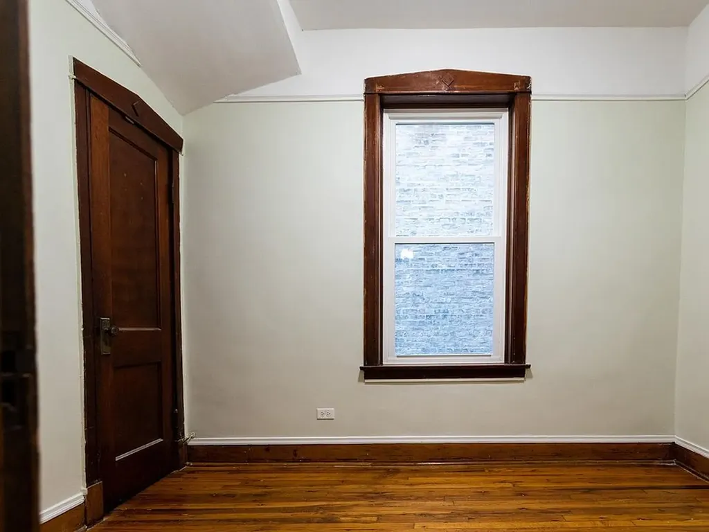 2330 West Thomas Street Chicago IL 60622