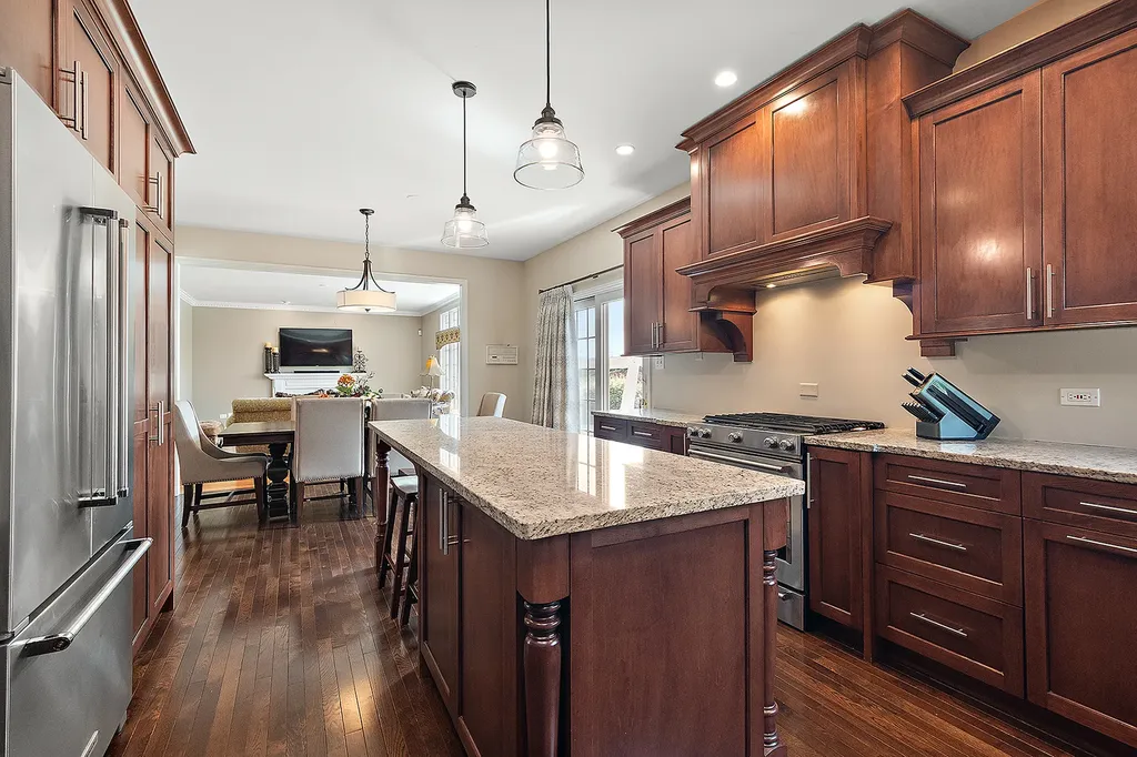 17320 Elk Drive Orland Park IL 60467