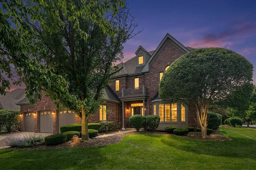17320 Elk Drive Orland Park IL 60467