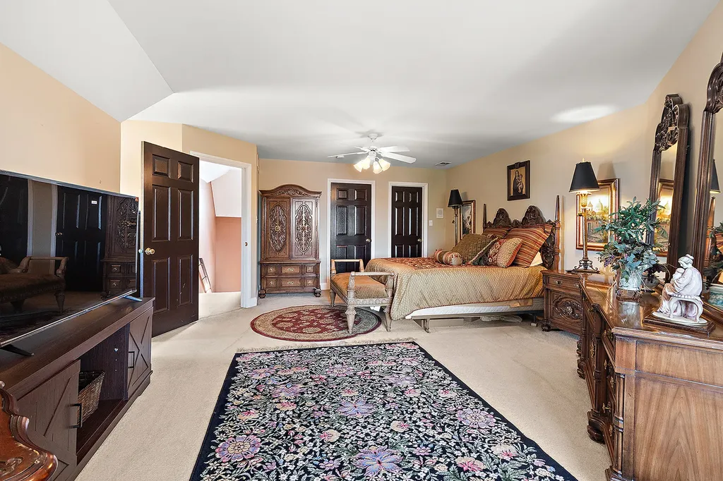 17320 Elk Drive Orland Park IL 60467