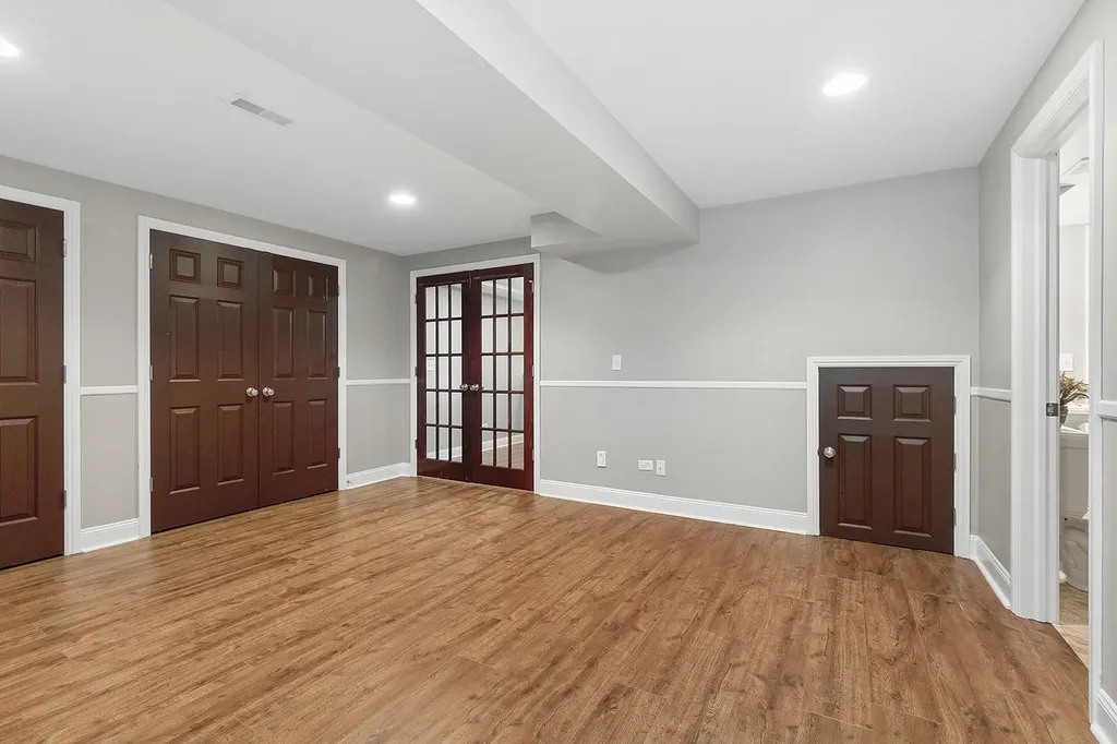 17320 Elk Drive Orland Park IL 60467