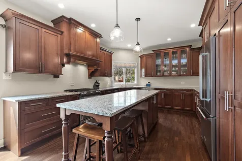17320 Elk Drive Orland Park IL 60467