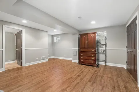 17320 Elk Drive Orland Park IL 60467