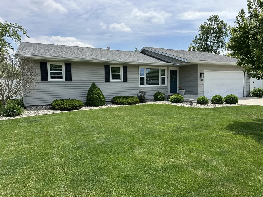 530 North Van Buren Avenue Bradley IL 60915
