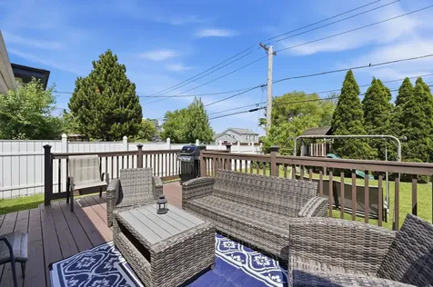 8549 Blue Ridge Avenue Hickory Hills IL 60457