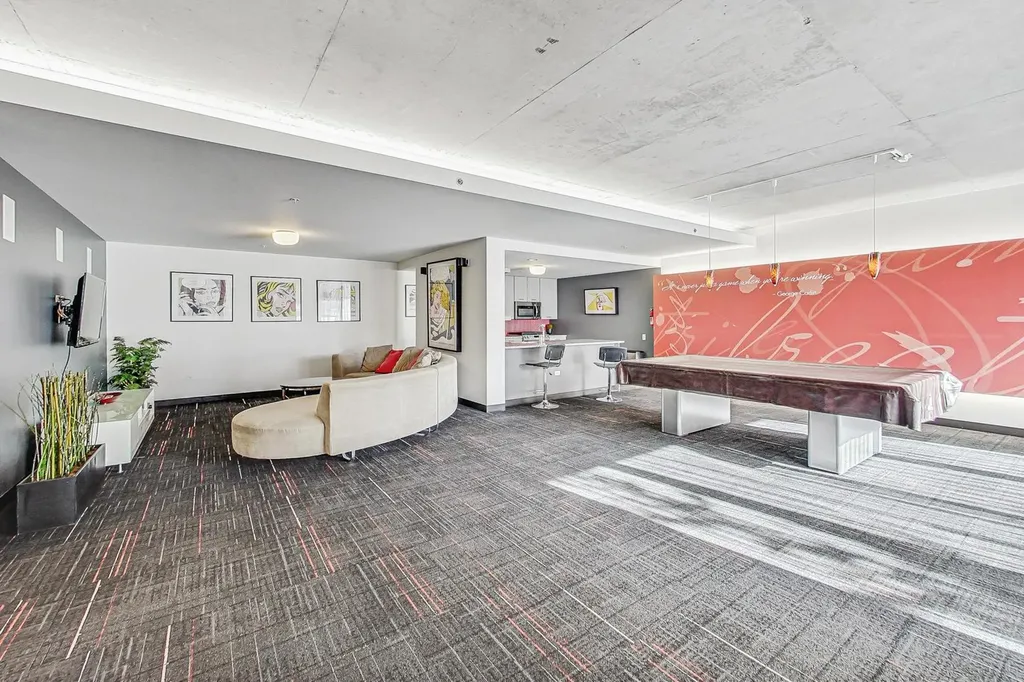 659 West Randolph Street Chicago IL 60661