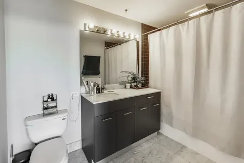 659 West Randolph Street Chicago IL 60661