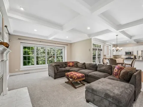 493 Bond Drive Batavia IL 60510