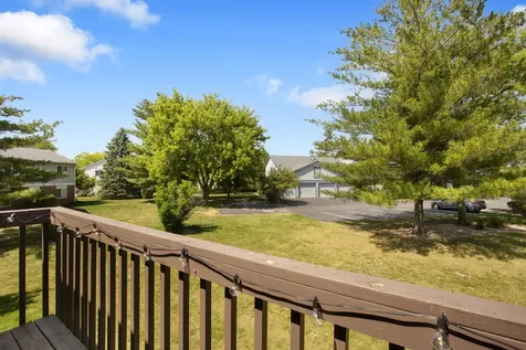 330 Wethington Drive Wauconda IL 60084