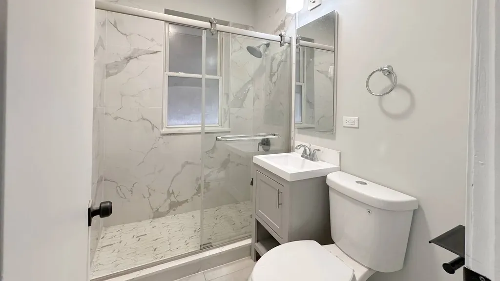 3134 West 42nd Street Chicago IL 60632