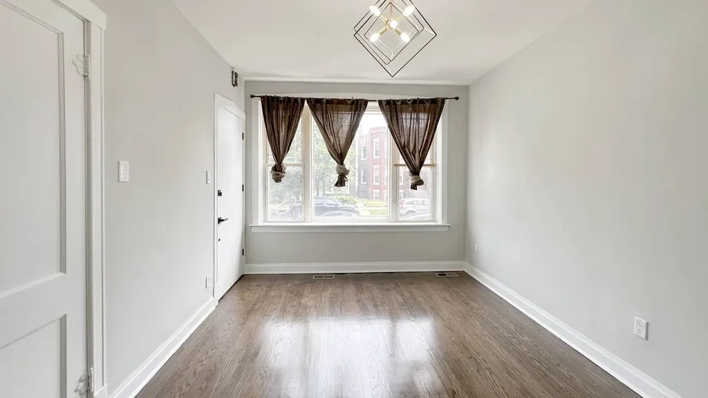 3134 West 42nd Street Chicago IL 60632