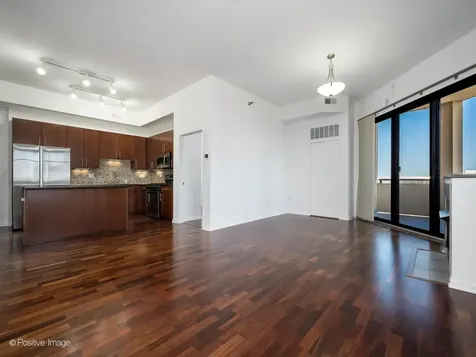 1464 South Michigan Avenue Chicago IL 60605
