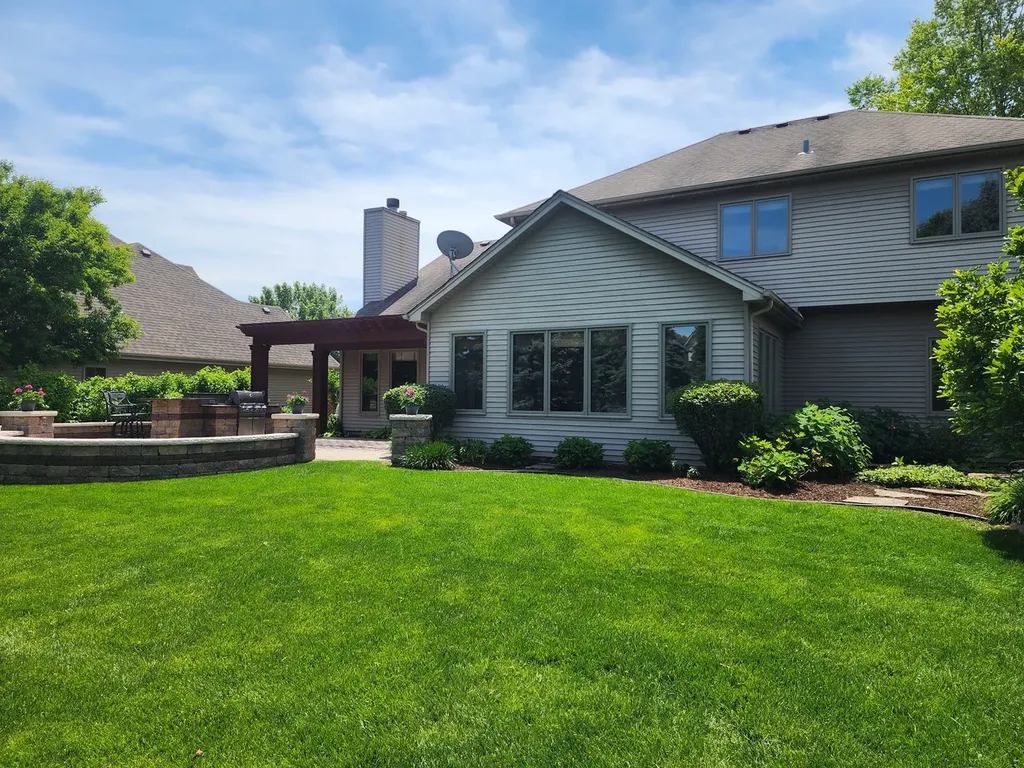 24642 Lincolnway Street Plainfield IL 60544