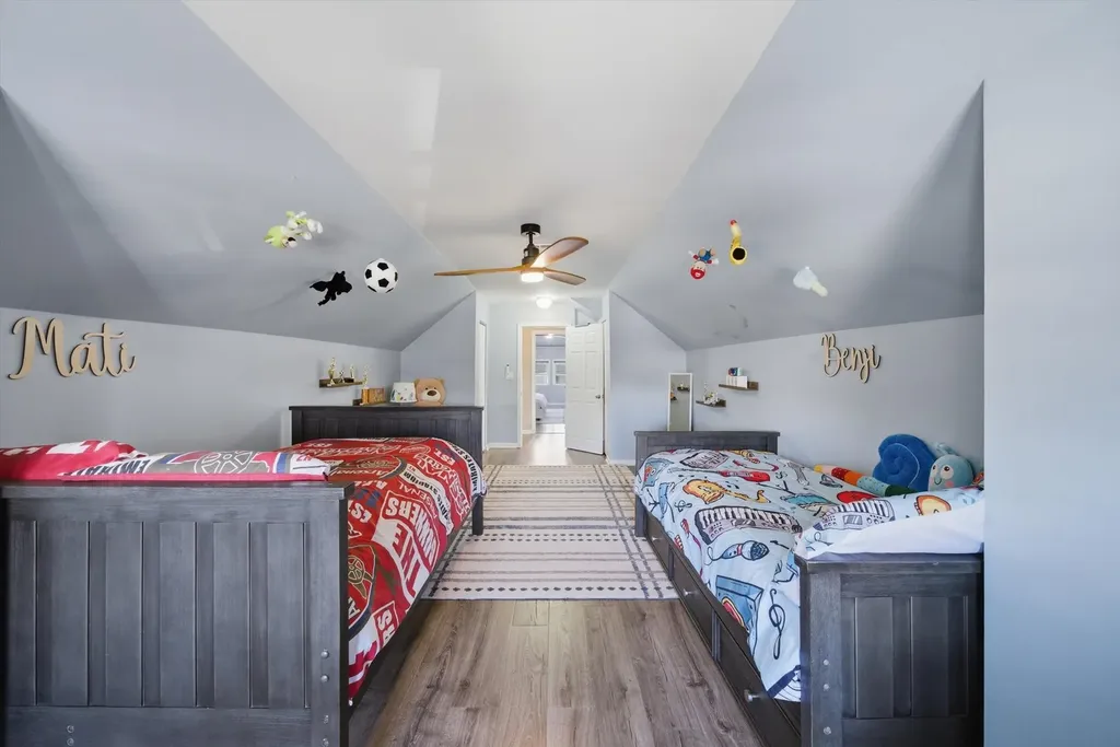 2937 North Nagle Avenue Chicago IL 60634