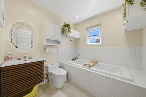 2937 North Nagle Avenue Chicago IL 60634