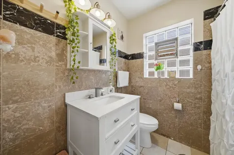2937 North Nagle Avenue Chicago IL 60634