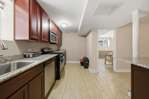 2937 North Nagle Avenue Chicago IL 60634