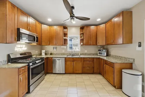 2937 North Nagle Avenue Chicago IL 60634
