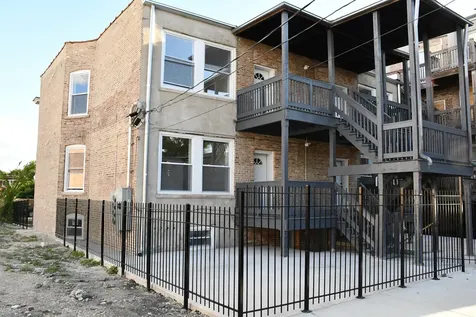 4138 West Jackson Boulevard Chicago IL 60624
