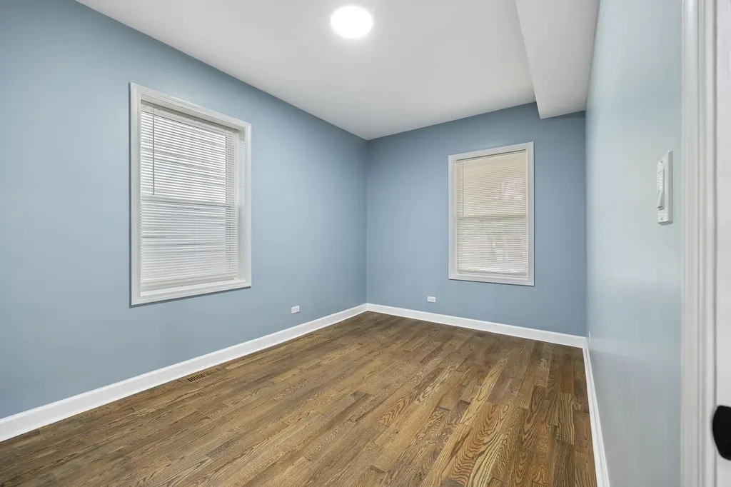 1132 North Waller Avenue Chicago IL 60651