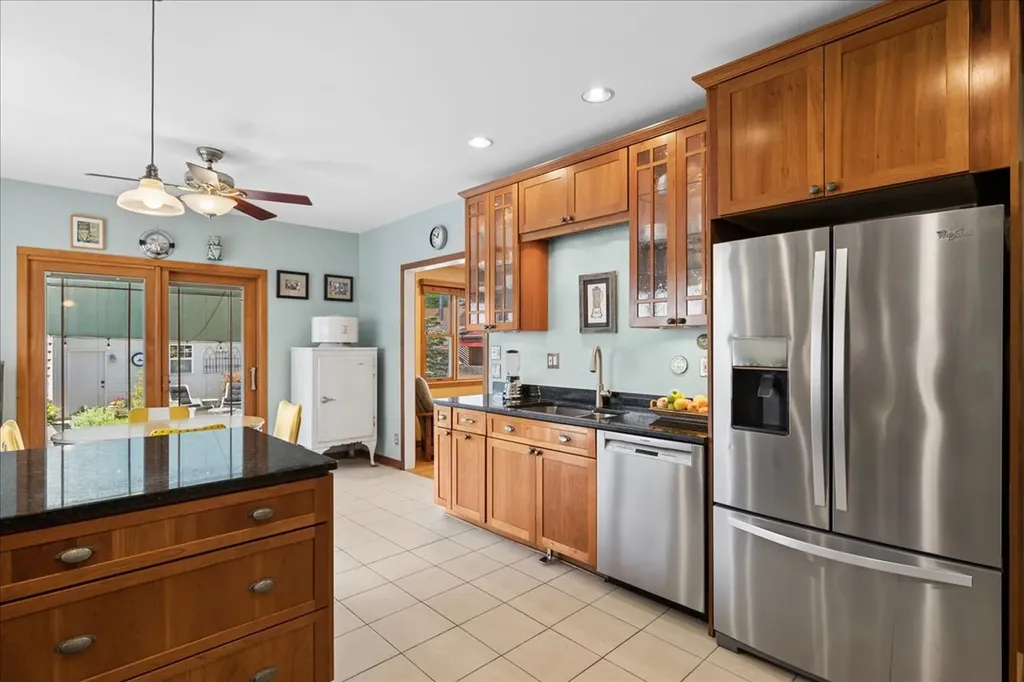 3242 North New England Avenue Chicago IL 60634