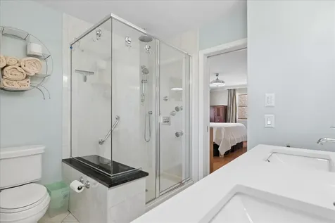 3242 North New England Avenue Chicago IL 60634