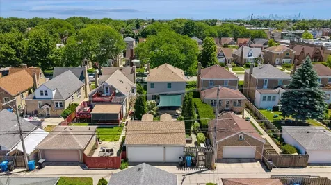 3242 North New England Avenue Chicago IL 60634