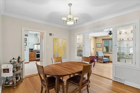 3242 North New England Avenue Chicago IL 60634