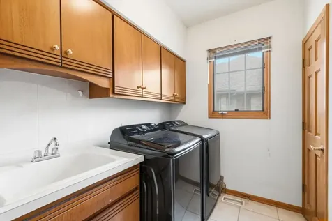 10417 Venice Lane Orland Park IL 60467