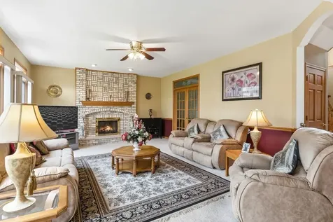 10417 Venice Lane Orland Park IL 60467