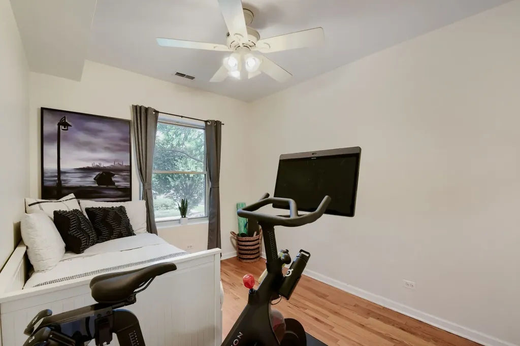 4344 North Spaulding Avenue Chicago IL 60618