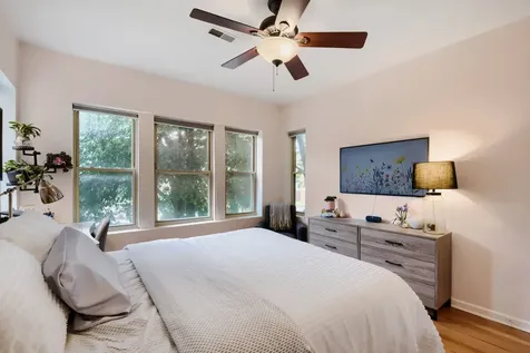 4344 North Spaulding Avenue Chicago IL 60618