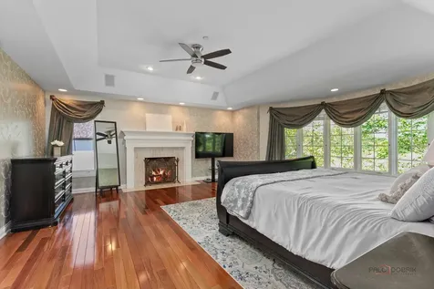 4465 Kettering Drive Long Grove IL 60047