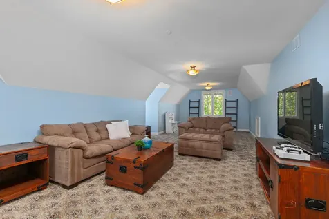 4465 Kettering Drive Long Grove IL 60047